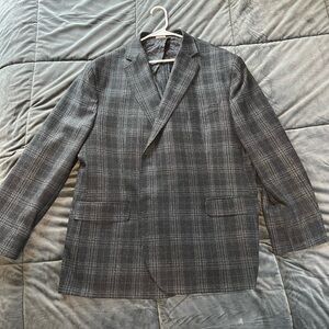 Men’s 54 reg. Sport coat. Men’s Warehouse. Worn one time.
